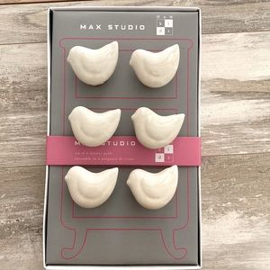Birdie Set of 6 Drawer pulls